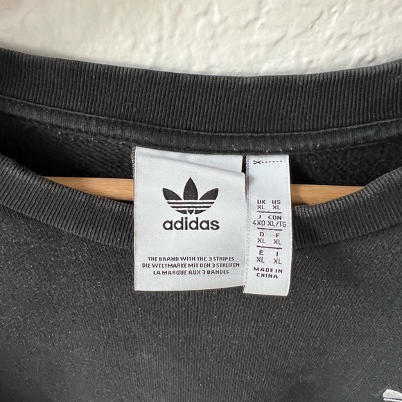 Adidas crewneck graphic sweater - Picture 4 of 5